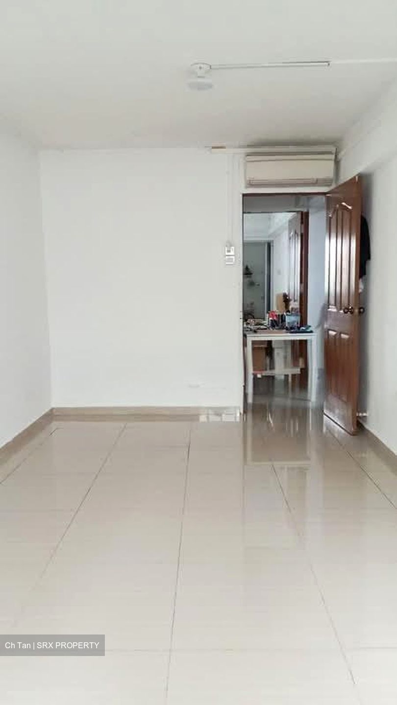 Blk 114 Jurong East Street 13 (Jurong East), HDB 3 Rooms #577221431